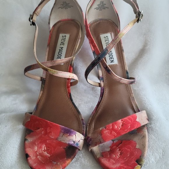 Steve Madden Feliz Heeled Sandals - Picture 1 of 6